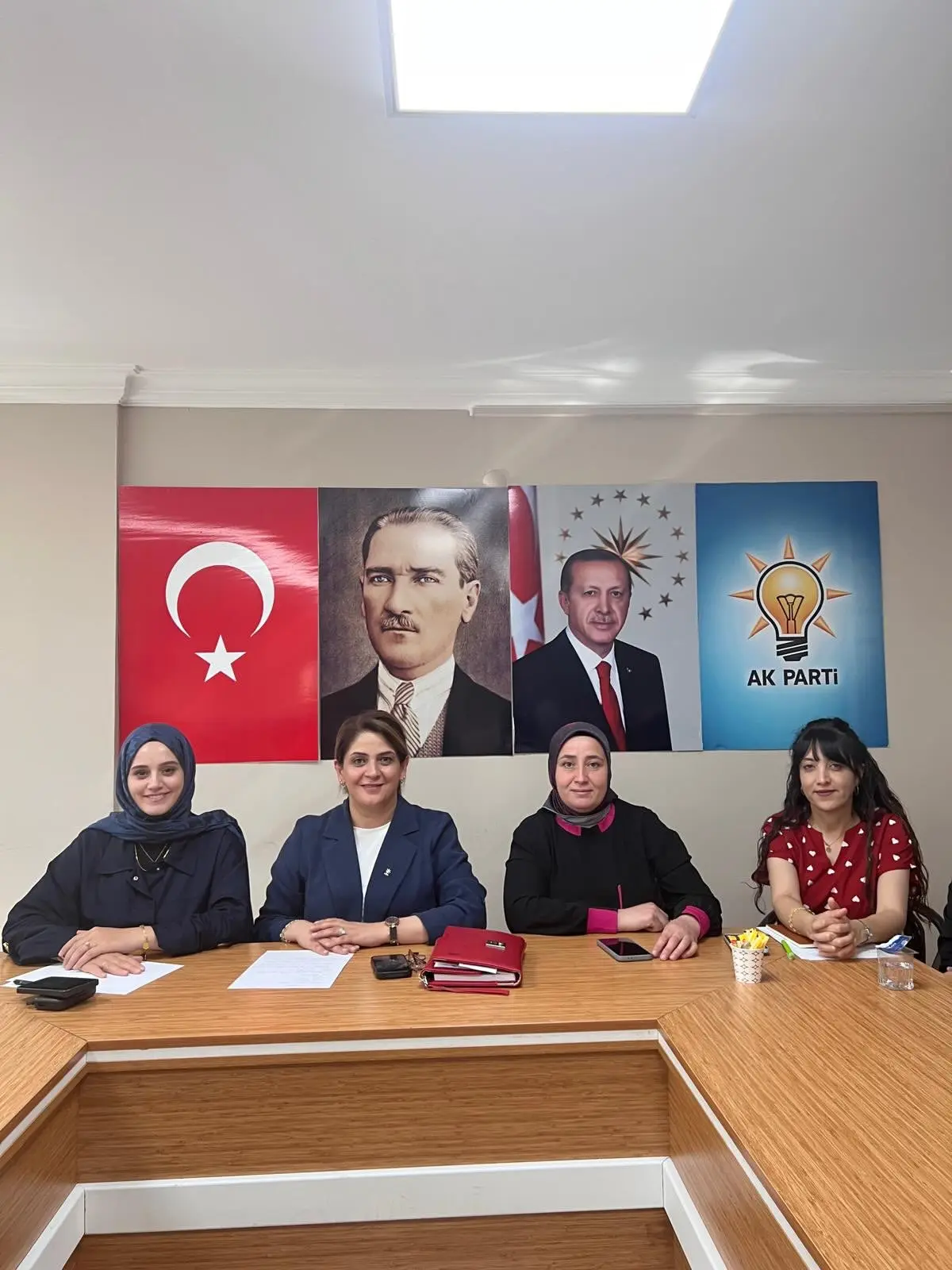 Kadın Kolları Haftalık Yönetim Kurulu Toplantısı Yapıldı