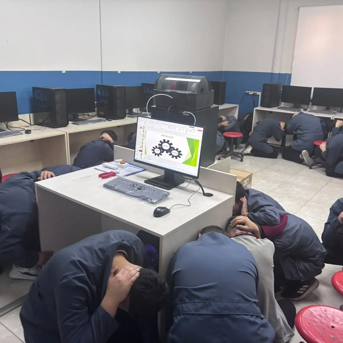 Genç Afet Eğitmenleri Projesi Devam Ediyor