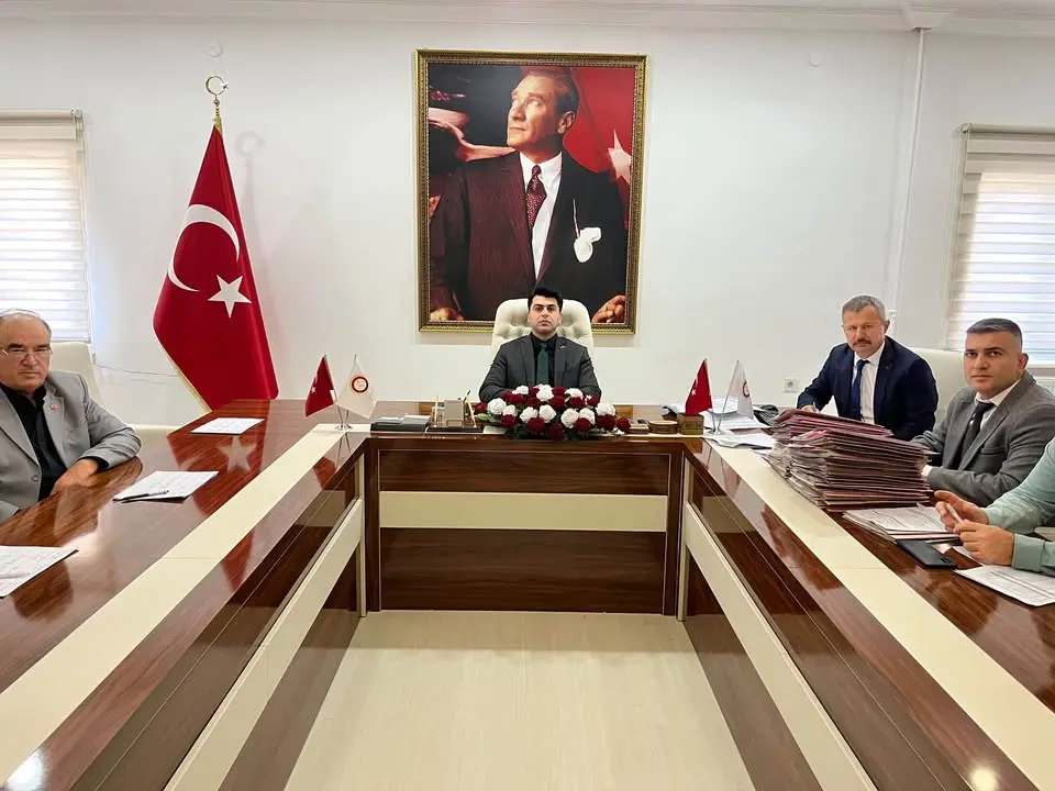 Senirkent'te Sosyal Yardımlaşma Toplantısı Yapıldı