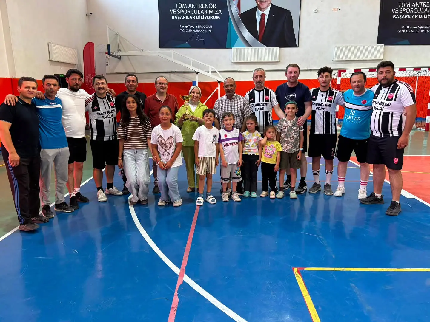 Kurumlar Arası Voleybol Turnuvası Sonuçlandı