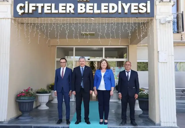 Çifteler Belediyesi'nden yeni sosyal alan: Kültür Kafe