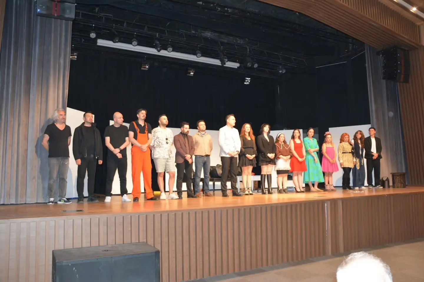 Isparta Barosu'ndan tiyatro etkinliği düzenlendi