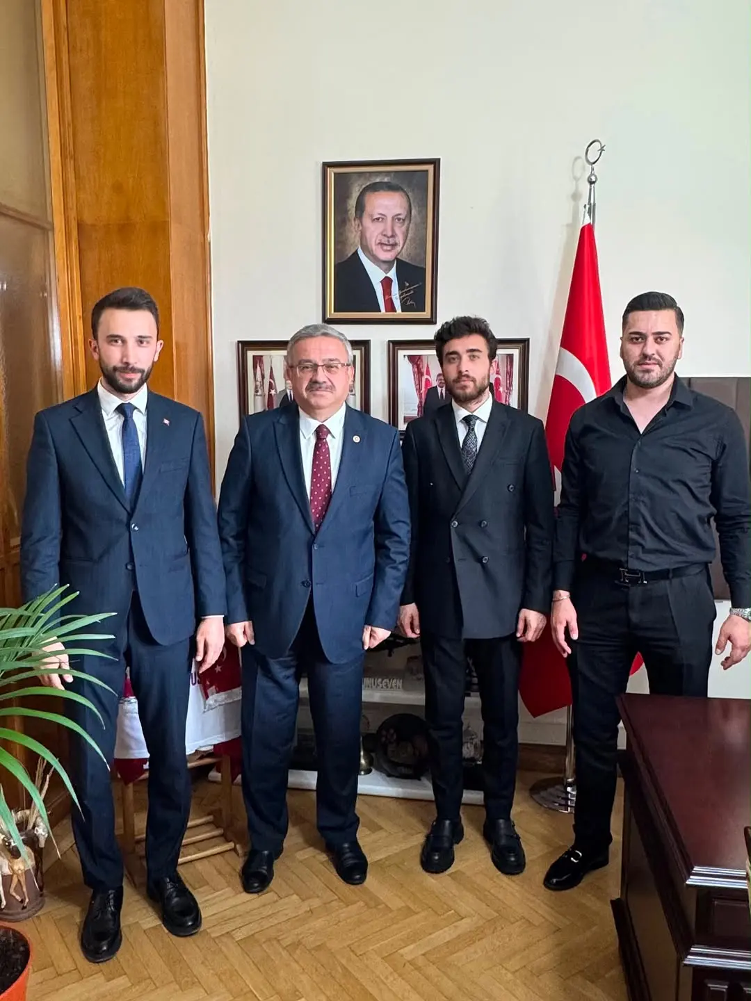 Gençlik Kolları Başkanı Yurdunuseven'i Ziyaret Etti