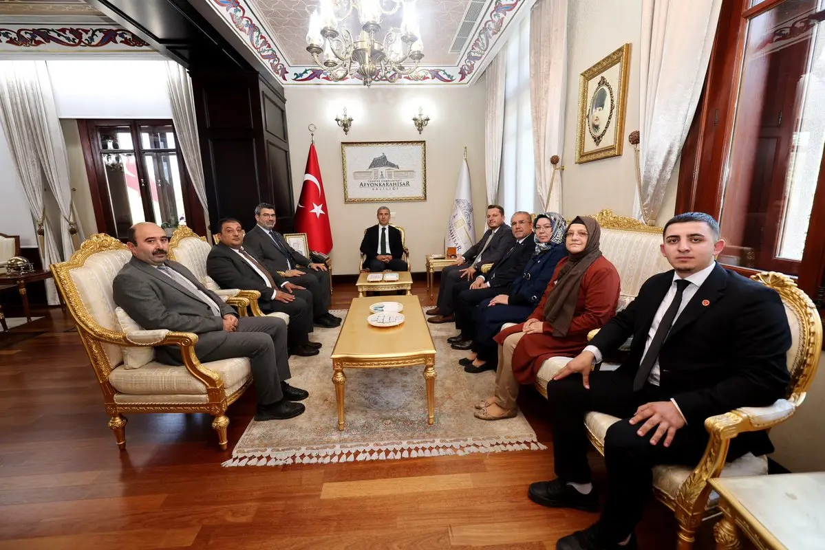 Vali Aktaş'a siyasi parti ziyaretleri gerçekleşti