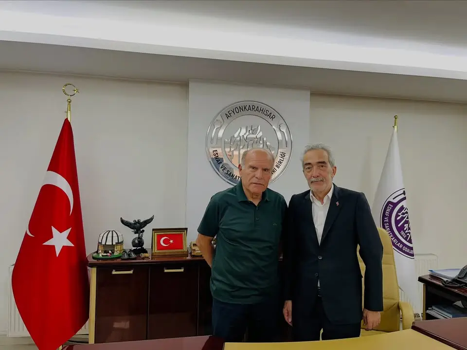 Bakkallar Federasyonu Üyeleri, Cengiz Üstün'ü Ziyaret Etti