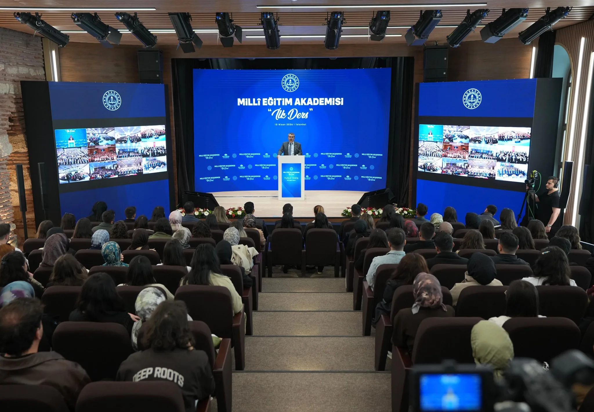 Milli Eğitim Akademisi'nde İlk Ders Verildi