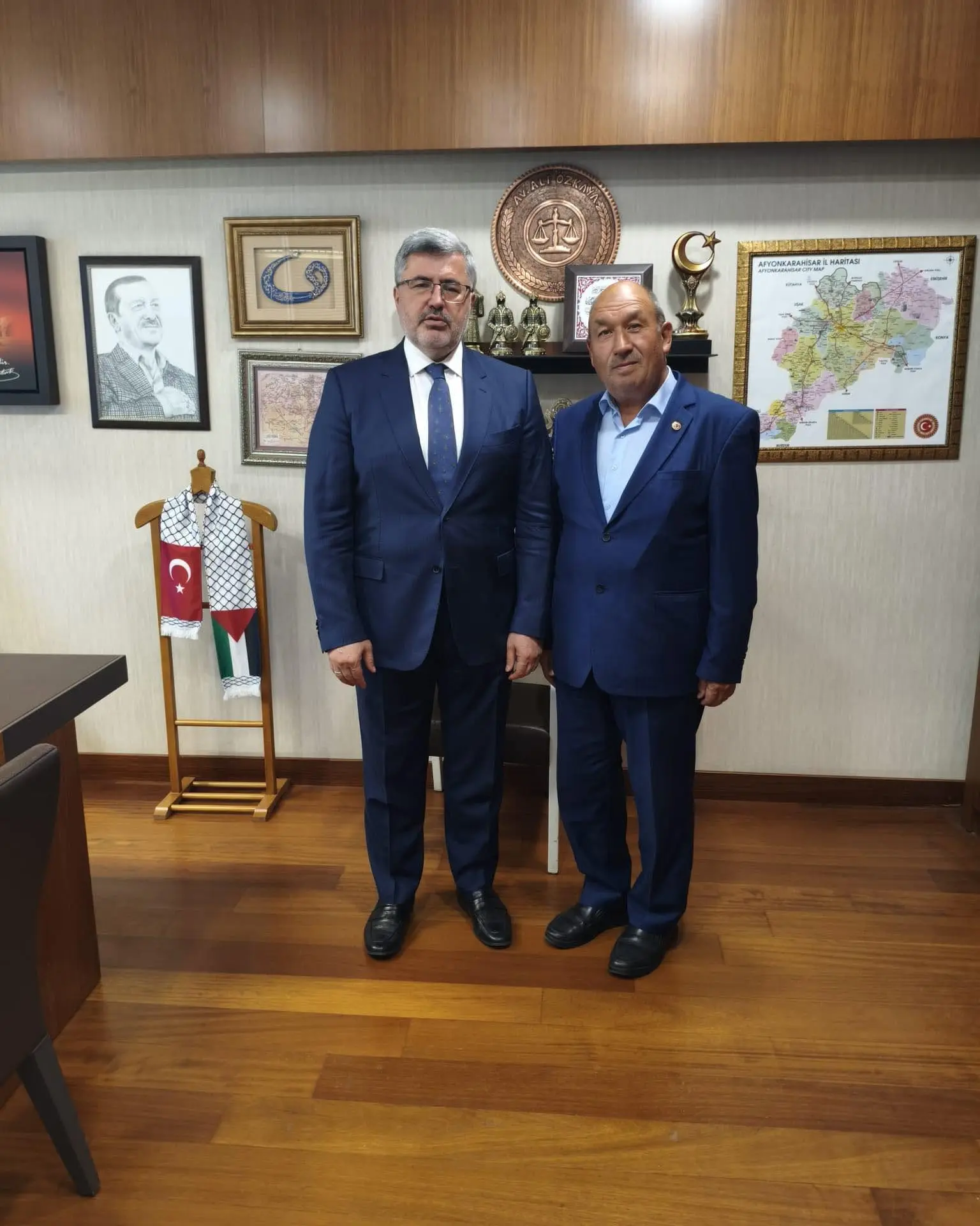 İscehisar Belediye Başkanı Meclis'te ağırlandı