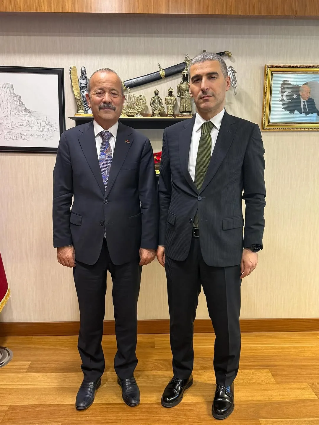 Mhp Afyonkarahisar İl Başkanlığı: Vali Dr. Naci Aktaş'a Ziyaret