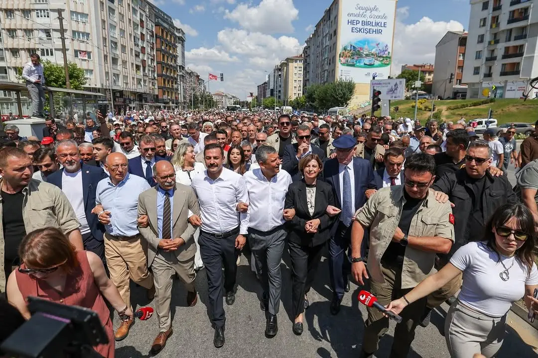 Eskişehir'de Halk Yürüyüşü Gerçekleşti