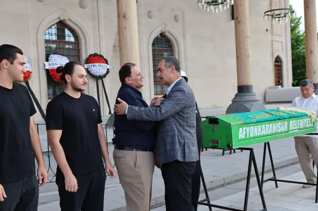 Afyonkarahisar Ticaret ve Sanayi Odası cenaze törenine katıldı