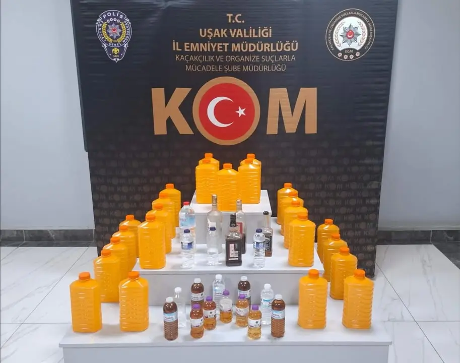 Uşak'ta Kaçak Alkol Operasyonu Gerçekleştirildi