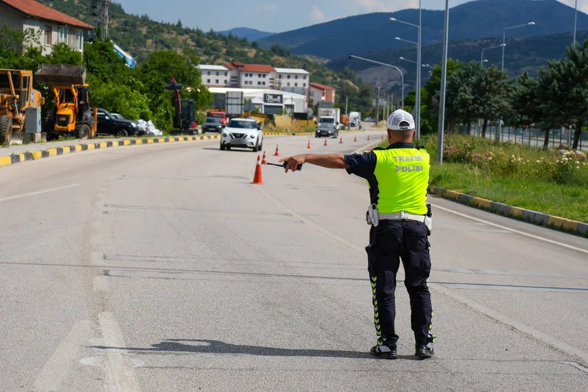 Isparta'da Güvenlik Denetimleri Gerçekleştirildi