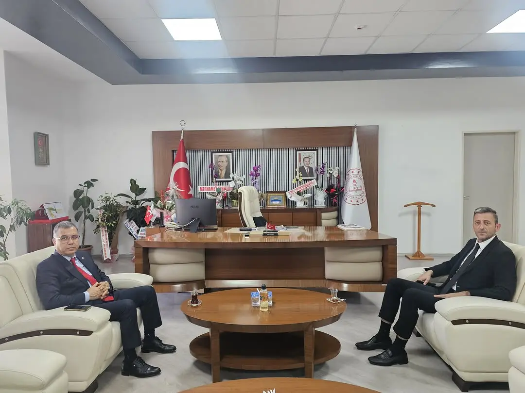 Başkan Yıldırım, Eğitim Müdürü Altınkaynak'ı Ziyaret Etti