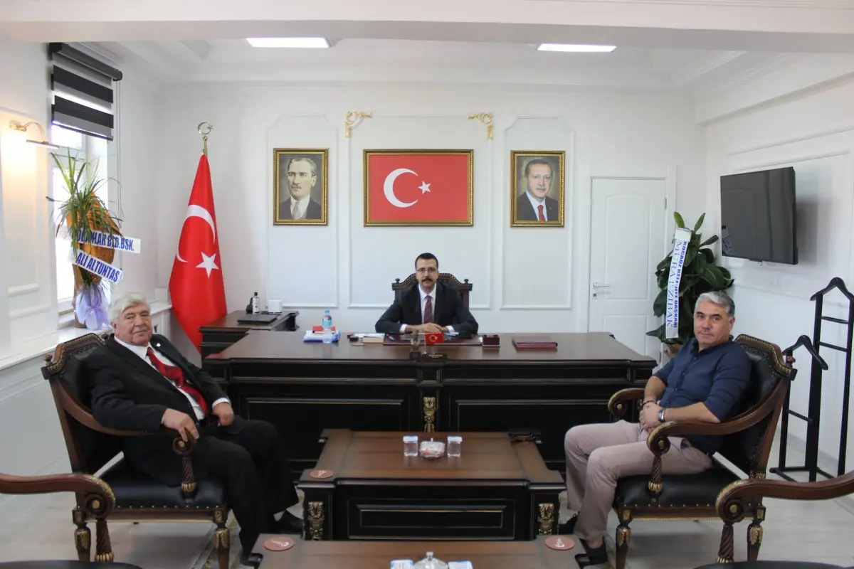 Çay Ticaret Odası Başkanı'ndan Kaymakama Ziyaret