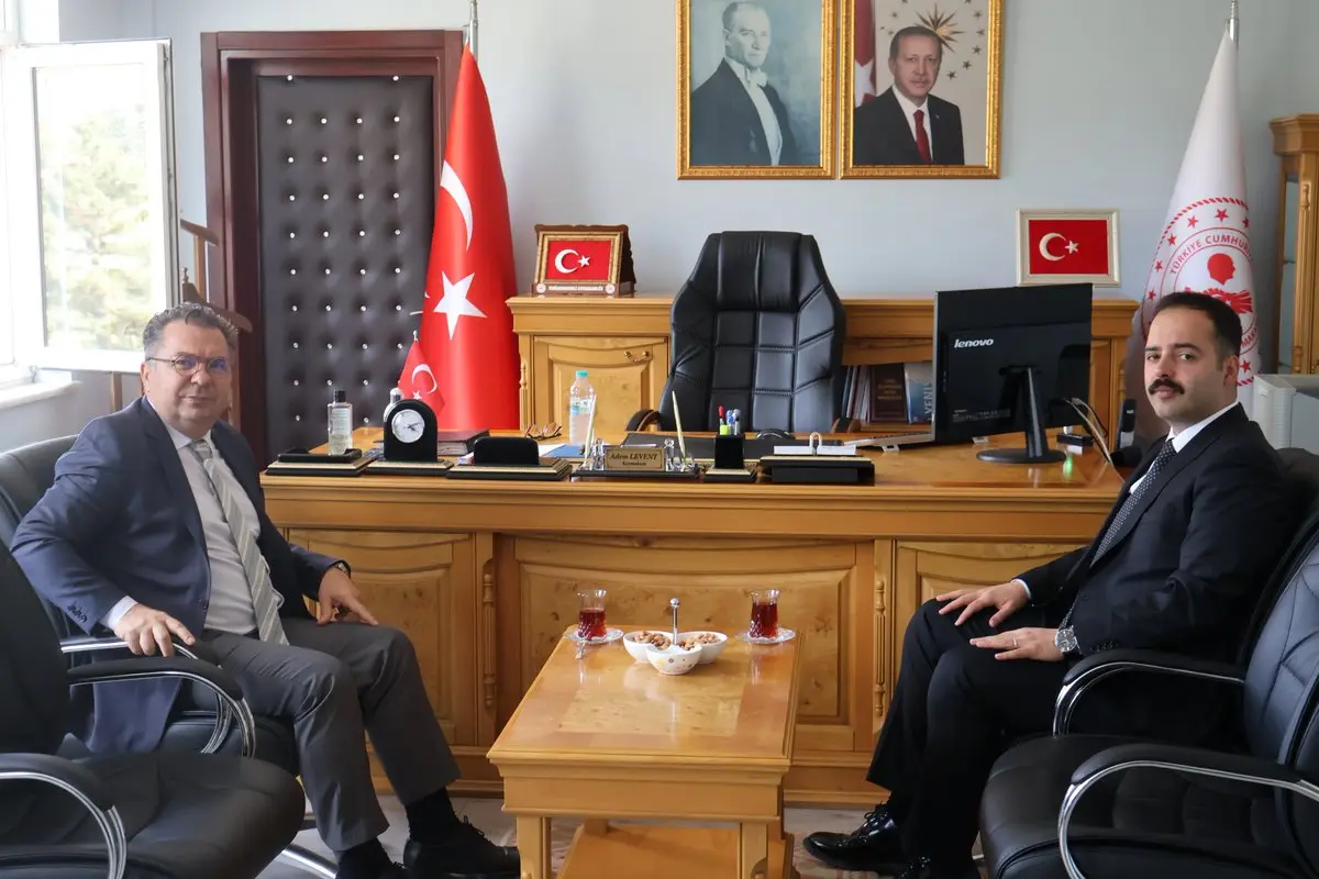 Sayıştay Uzman Denetçisi'nden Kaymakam'a Ziyaret