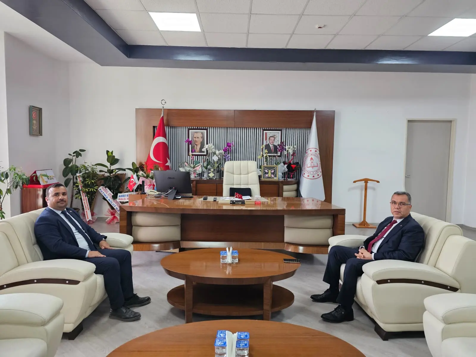 Eğitim Müdürü'ne Ziyaret Gerçekleşti