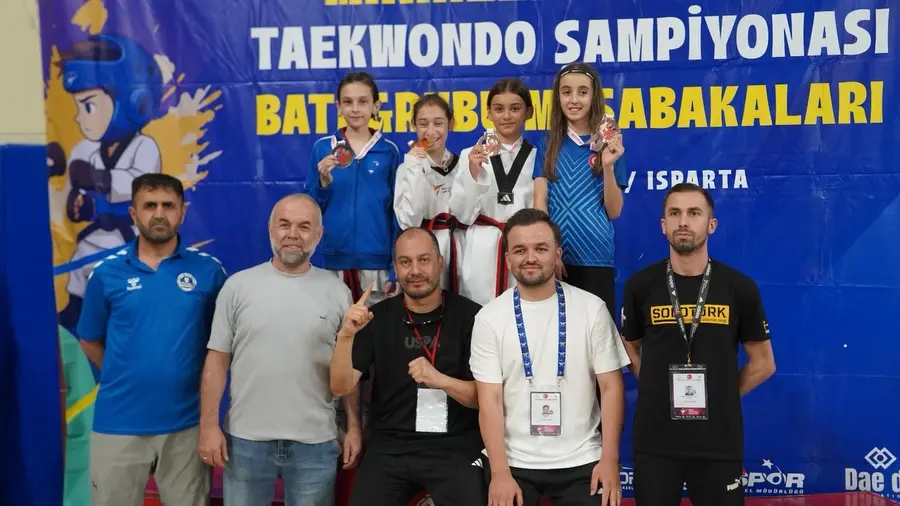 Isparta'da Taekwondo Şampiyonası Tamamlandı