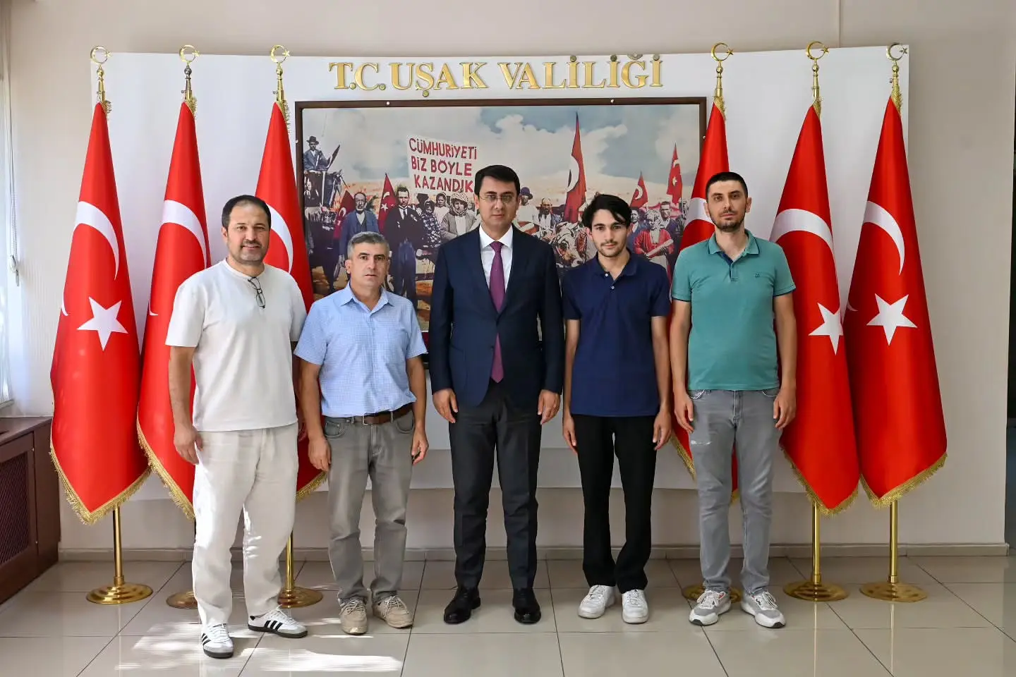 Uşak Valiliği'ne İşitme Engelliler Derneği Ziyareti
