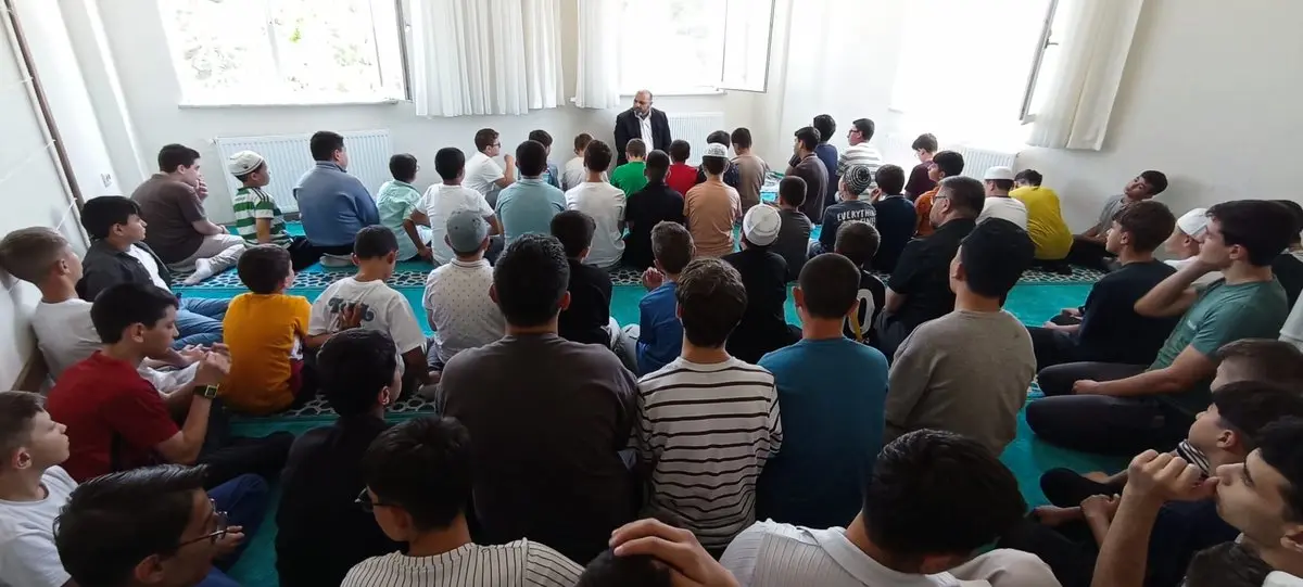 İl Müftüsü Açık, Hafızlık Kursunu Ziyaret Etti