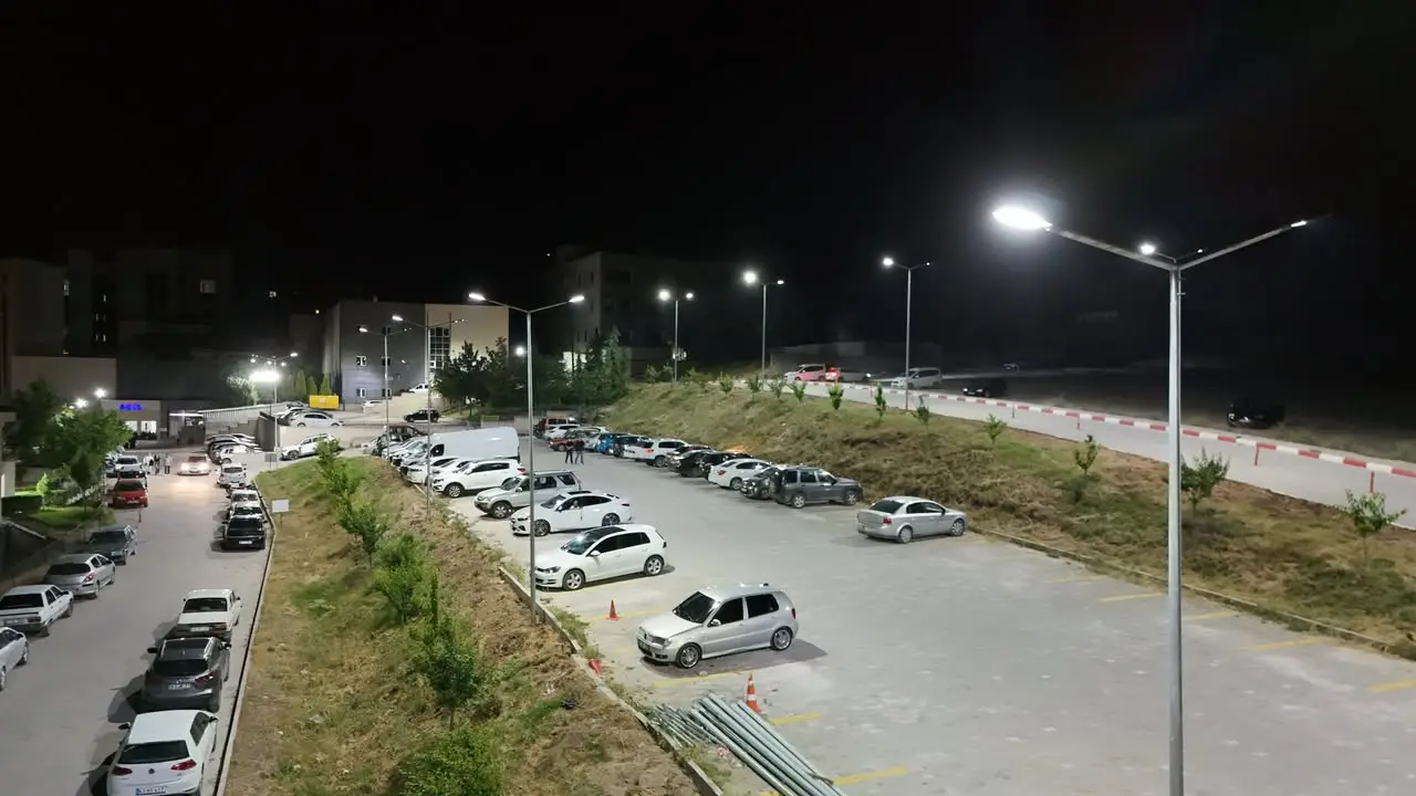 Hastane Otoparkı Aydınlatma Çalışmaları Tamamlandı