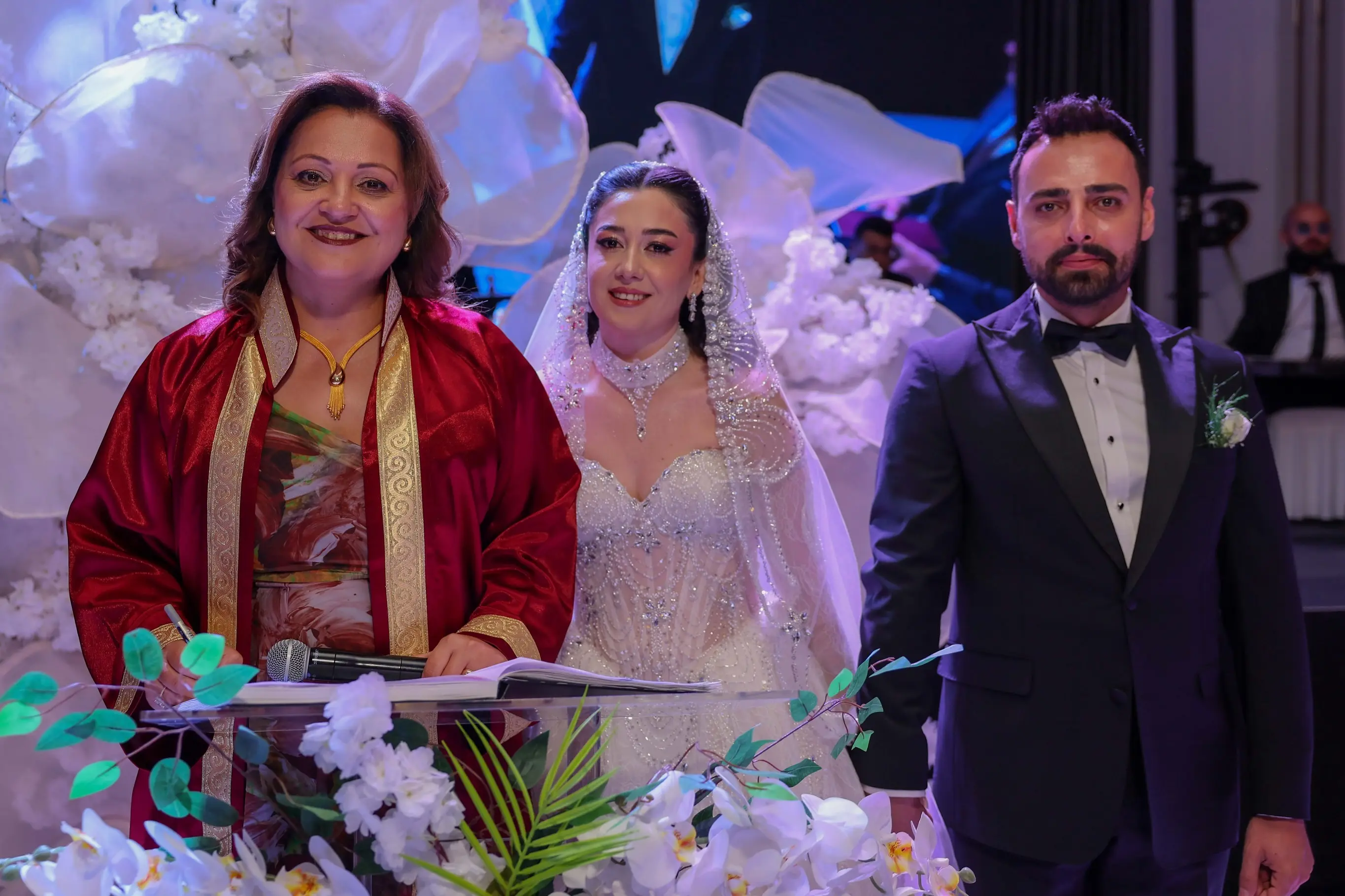Nikah akdi gerçekleştirildi, mutluluk dilekleri iletildi
