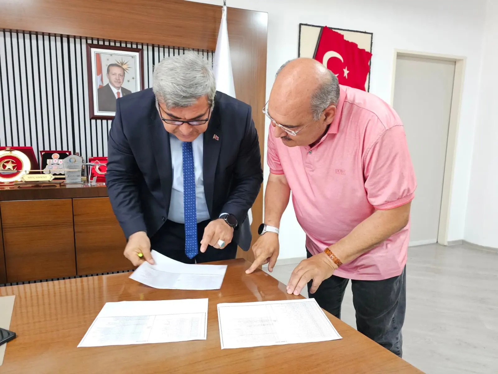 Güvenevler Mahallesi Muhtarı, İl Müdürü'nü Ziyaret Etti