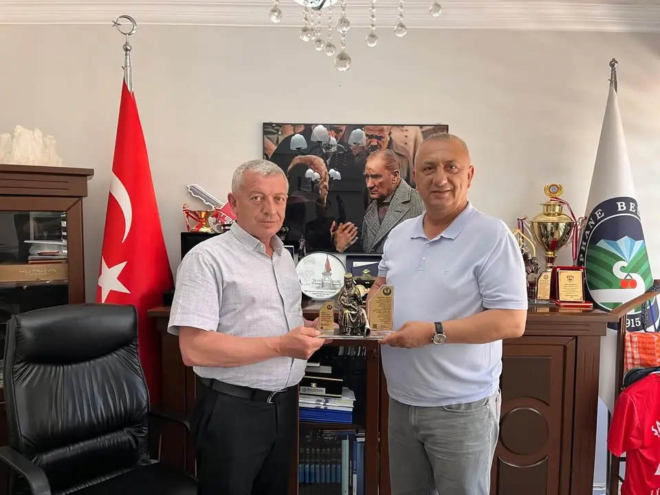 Domaniç ve Şaphane Belediyeleri iş birliği görüşmesi