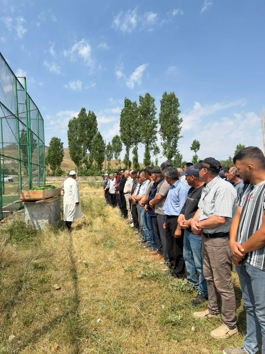 Kaymakam ve Jandarma Törene Katıldı