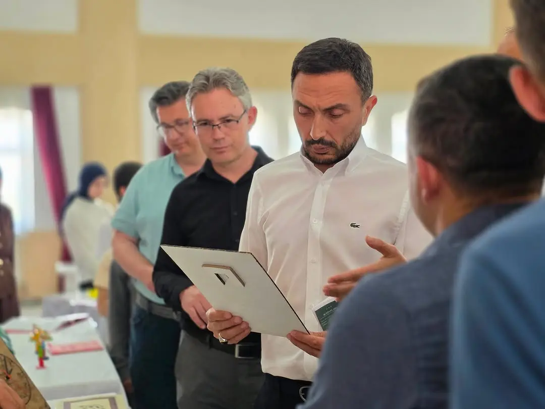 İhsaniye'de 'Vakti Kuşanmak' Projesi Sergisi Açıldı