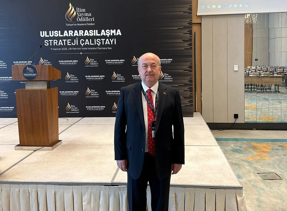 Rektör Demir, Uluslararasılaşma Çalıştayı'na katıldı
