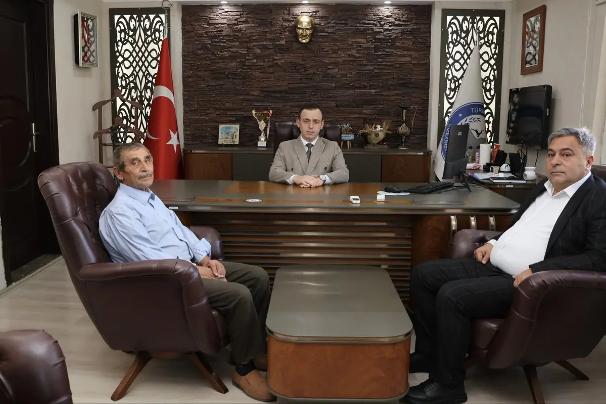 İYİ Parti Kızılören'den Kaymakam'a Ziyaret