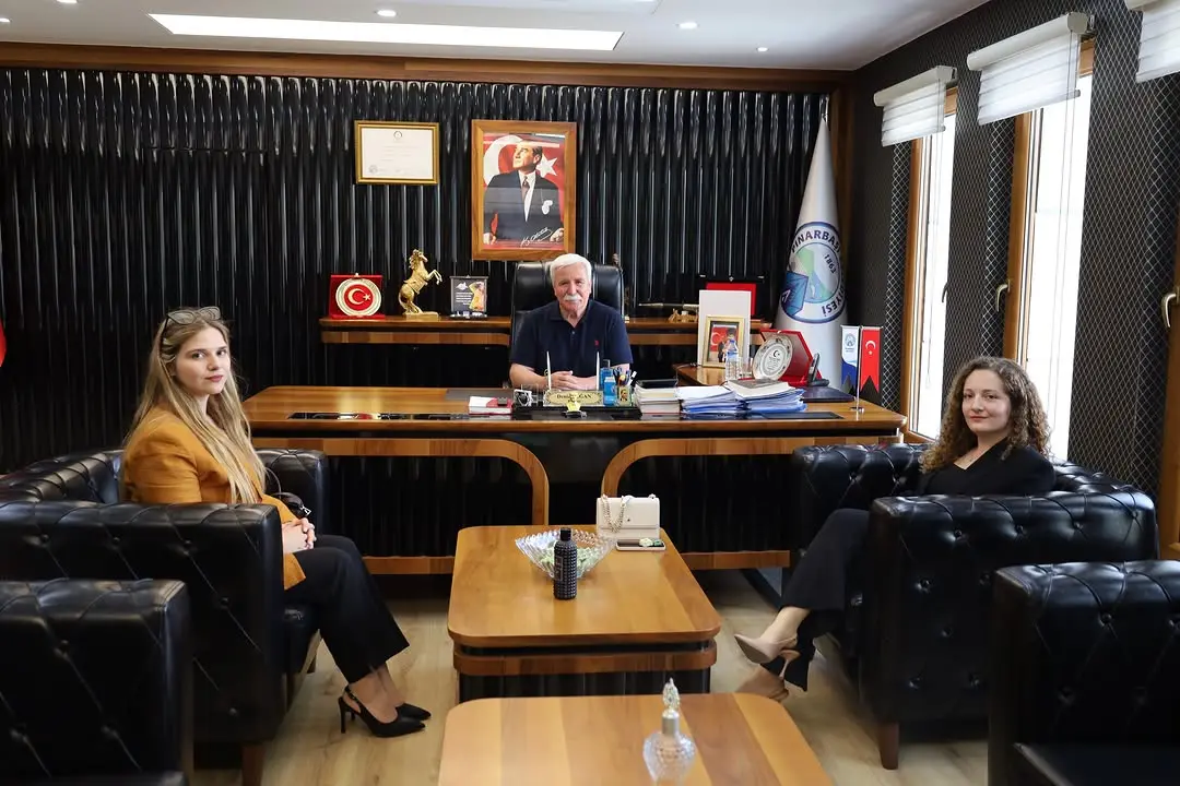 Pınarbaşı Adliyesi hâkimlerinden veda ziyareti