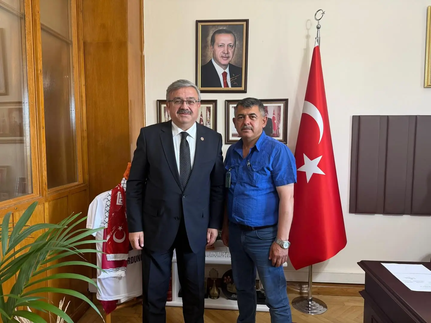 Emirdağlı iki isim TBMM'de ağırlandı