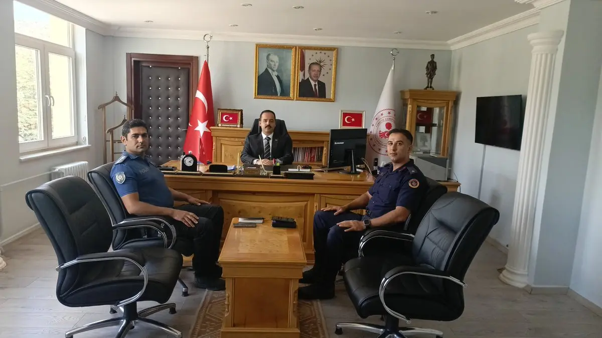 Yenişarbademli'de Güvenlik Toplantısı Yapıldı