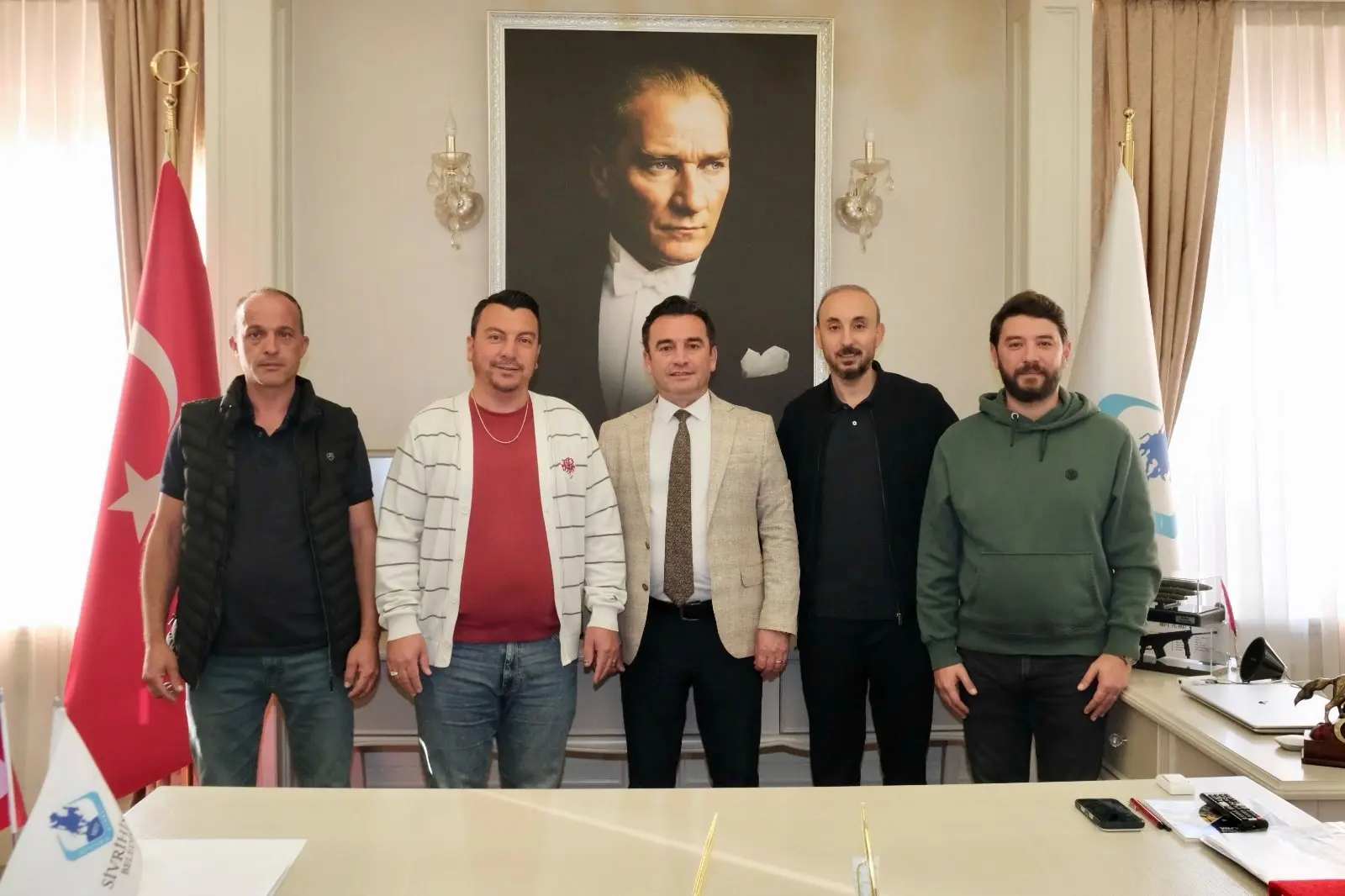 Sivrihisar Belediyespor yönetimi belediyeyi ziyaret etti
