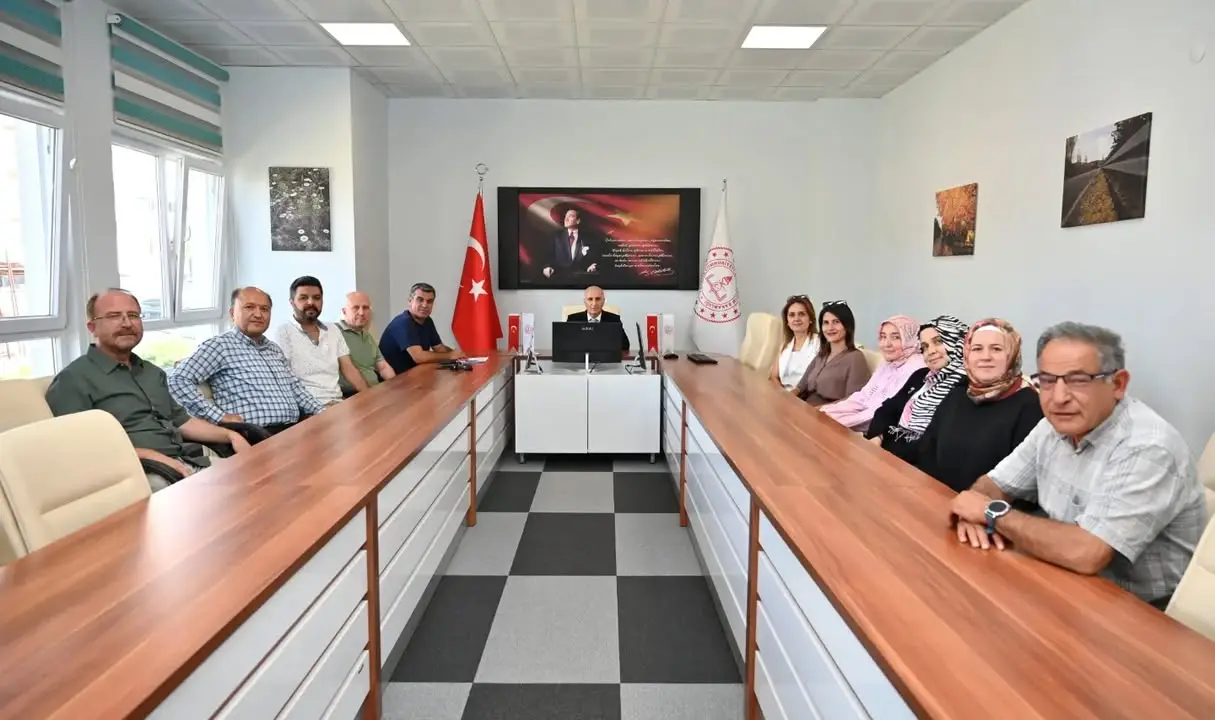 Uşak'ta Türkiye Yüzyılı Maarif Modeli Toplantısı Yapıldı