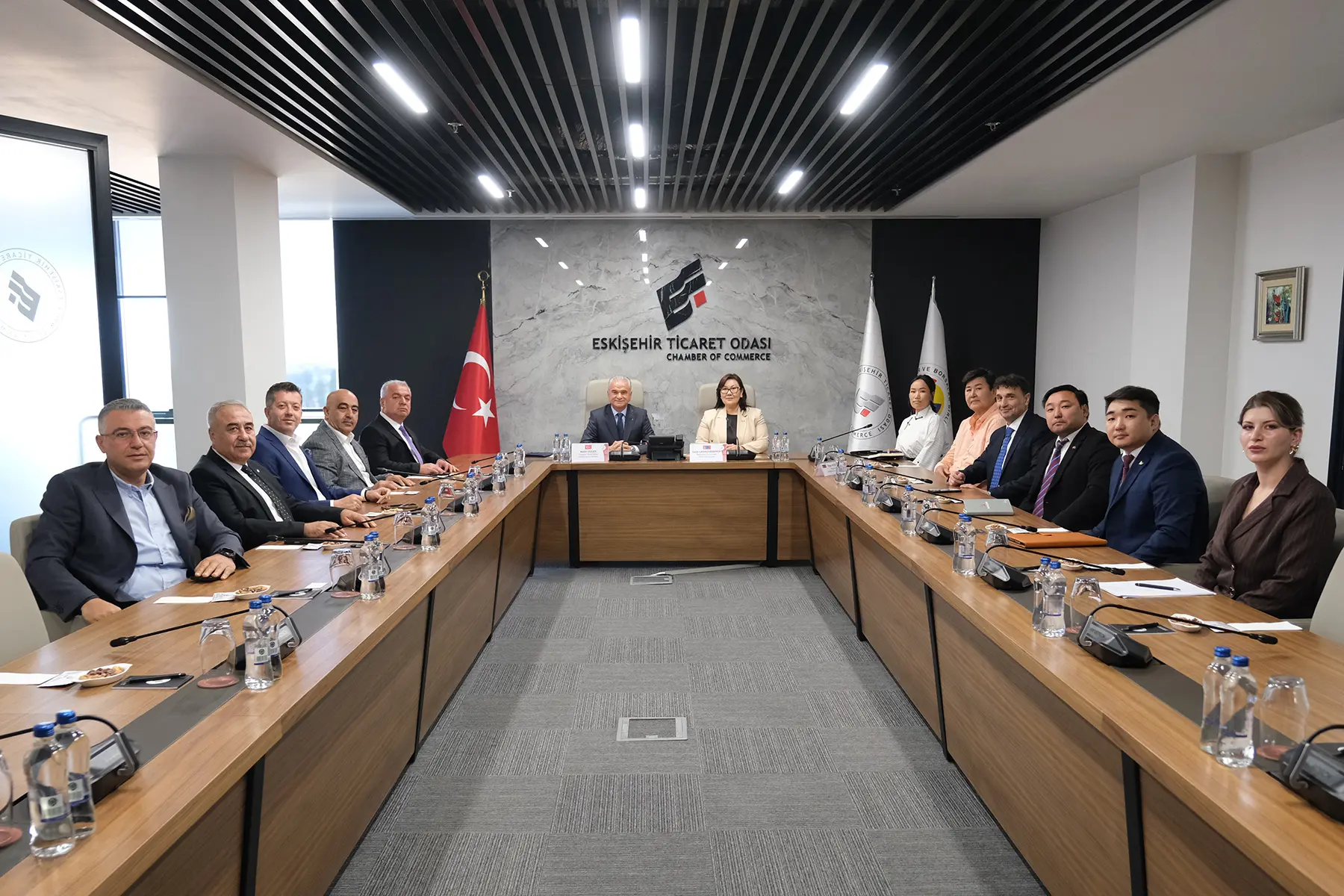 Moğolistan Heyeti Eskişehir Ticaret Odası'nı Ziyaret Etti