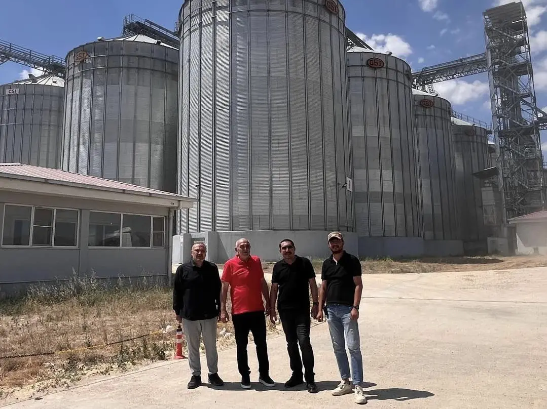 Başkan Topçu, Ticaret Borsası ile buluştu