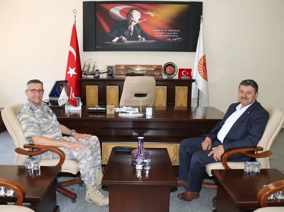 Hava Tuğgeneral Baş'tan Meclis Başkanı'na Ziyaret