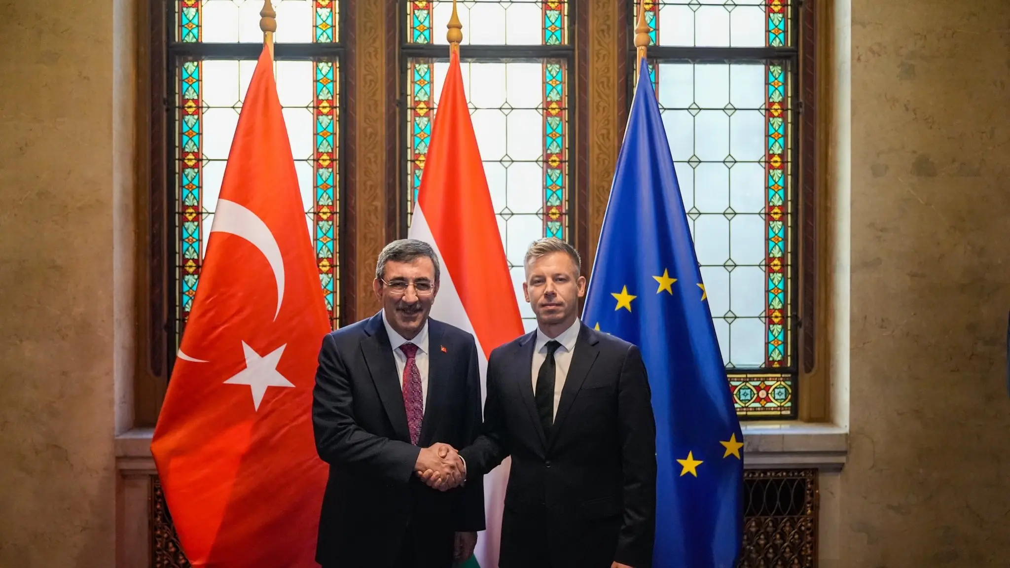 Türkiye ve Macaristan İlişkileri Değerlendirildi