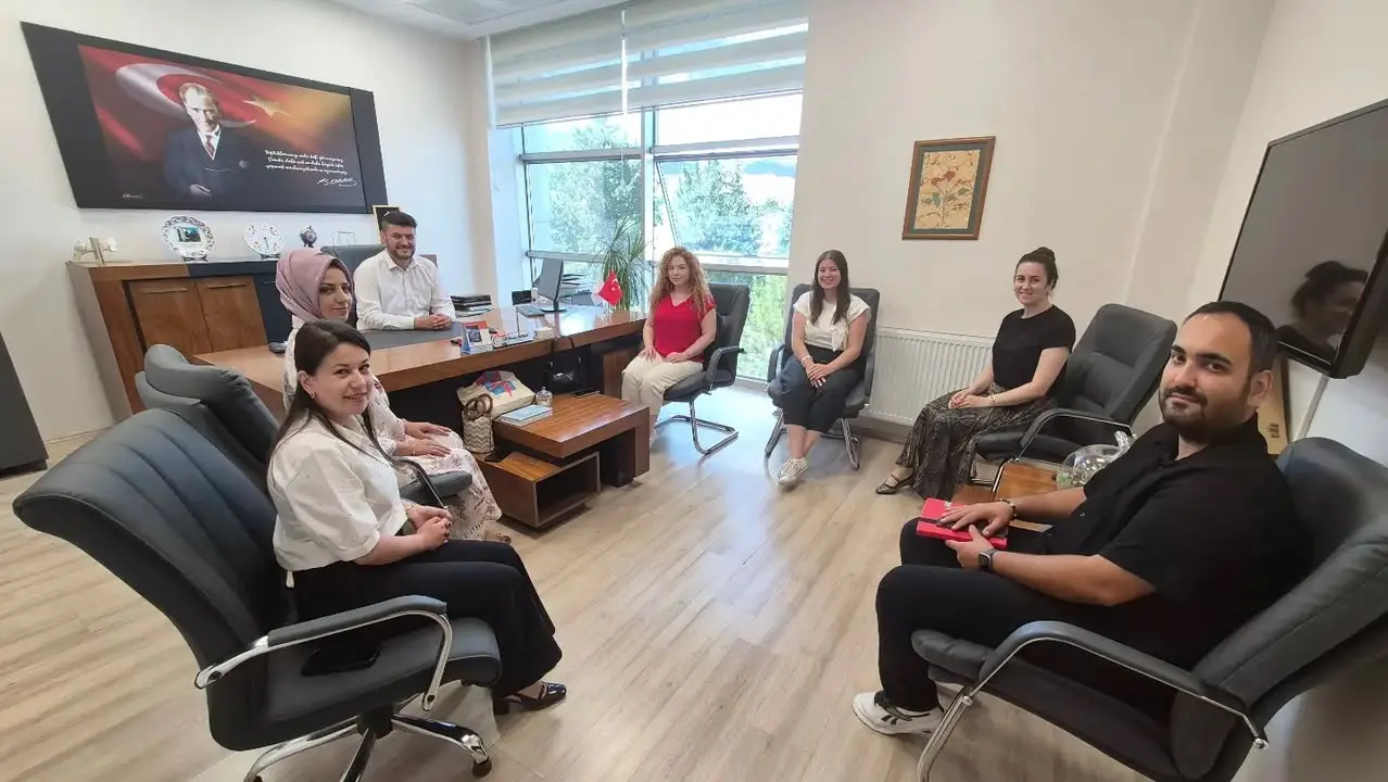 Kütahya'da Geçici Koruyucu Aile Toplantısı Yapıldı