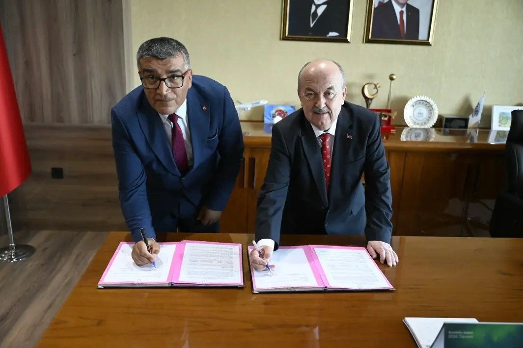 Uşak Üniversitesi'nden İş Birliği Protokolü