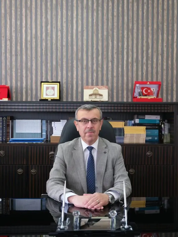 Uşak İl Müftülüğü'nden Camiler Haftası Tebriği