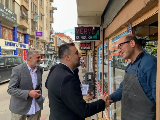 Geleceğe emin adımlarla yürüyoruz