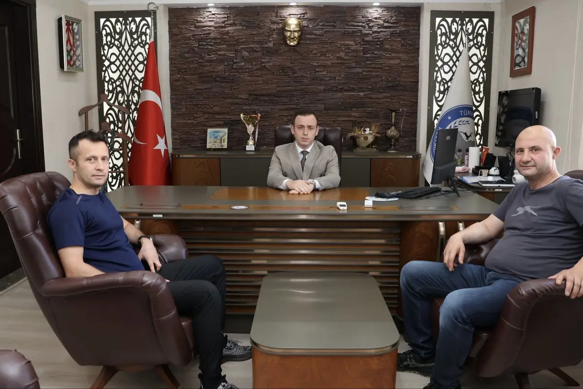 Kızılören Kaymakamı'na Ziyaret Gerçekleşti