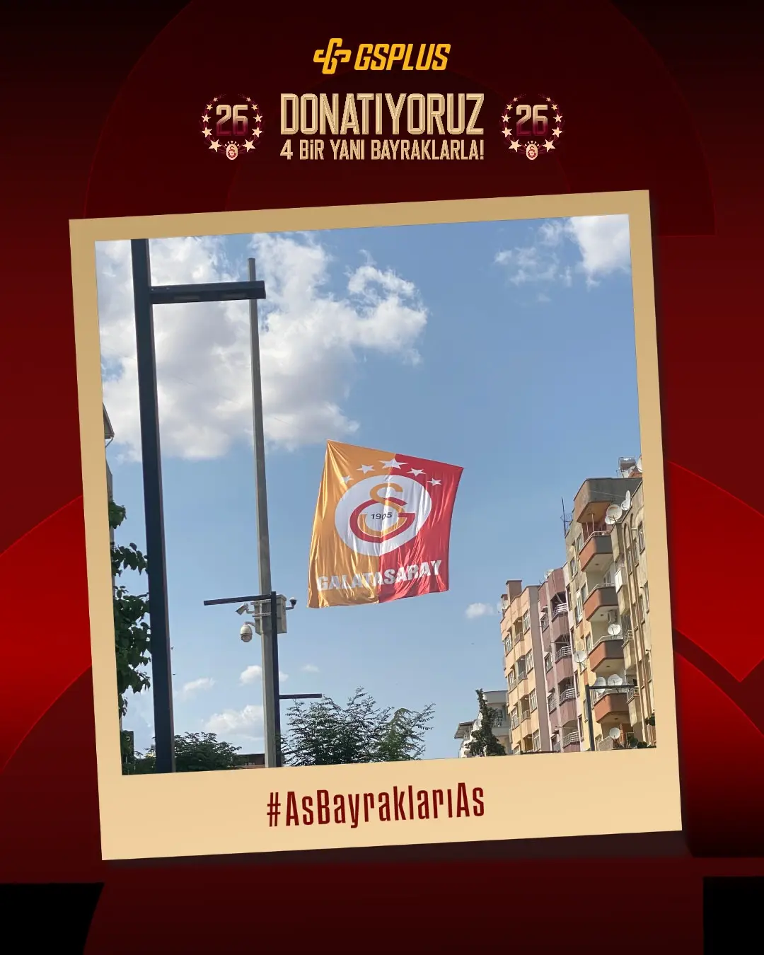 Galatasaray bayraklarıyla Türkiye ve dünya donatılıyor