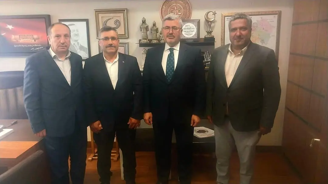 Hocalar Belediye Başkanı Meclis'te ağırlandı