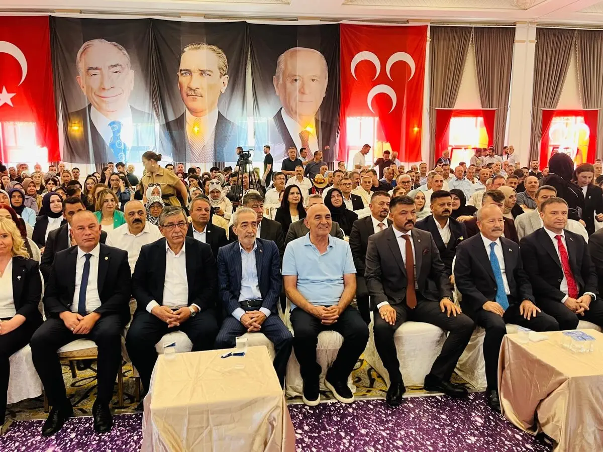 Esnaf temsilcileri MHP Genel Kurulu'na katıldı