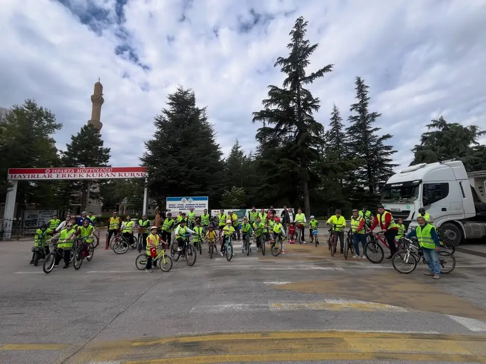 Isparta'da Türkiye Pedallıyor Etkinliği Gerçekleşti