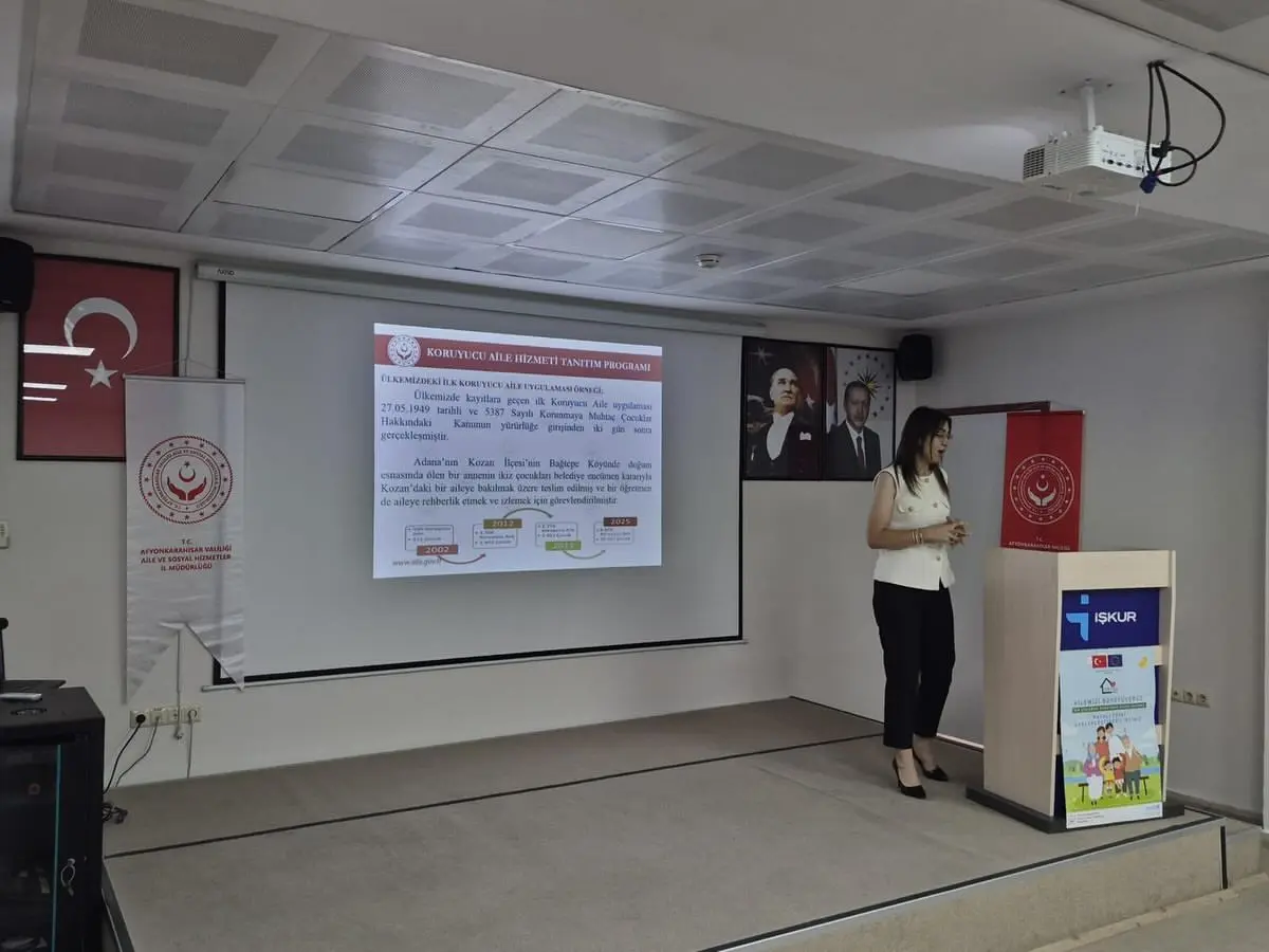 İŞKUR'da Koruyucu Aile Hizmet Modeli Tanıtıldı